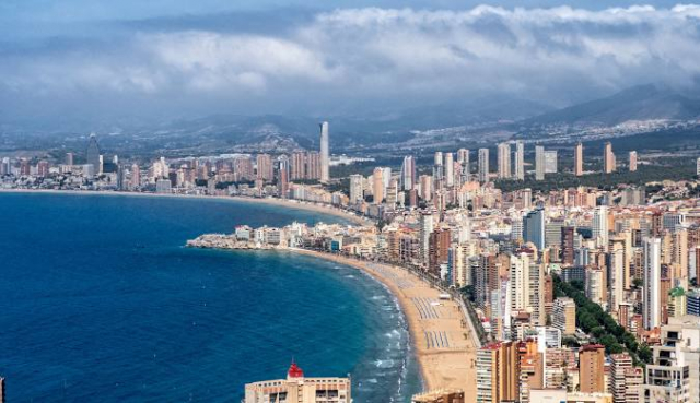 SEJUR DE 7 NOPTI PE COSTA BLANCA-PLECARE DIN CLUJ (CC)