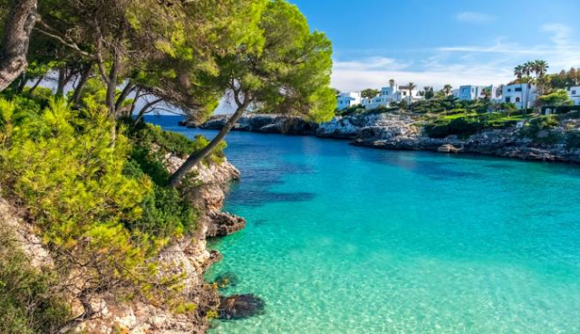  OFERTA SPANIA!!! PALMA DE MALLORCA CU PLECARE DIN BUCURESTI (CC)