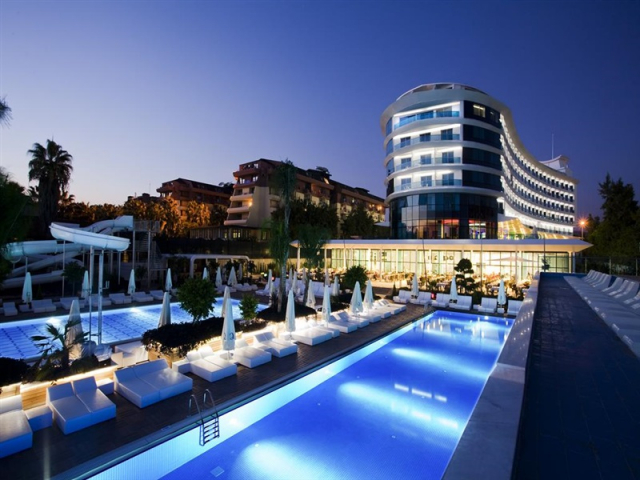 Sejur in Antalya: 415 euro cazare 7 nopti cu Ultra All inclusive+ transport avion+ toate taxele 