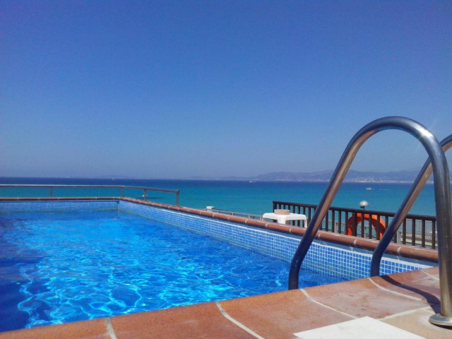 ULTRA LAST MINUTE PLAJA MALLORCA 3*** MARINA PLAYA ZBOR OTOPENI CU TAXE INCLUSE