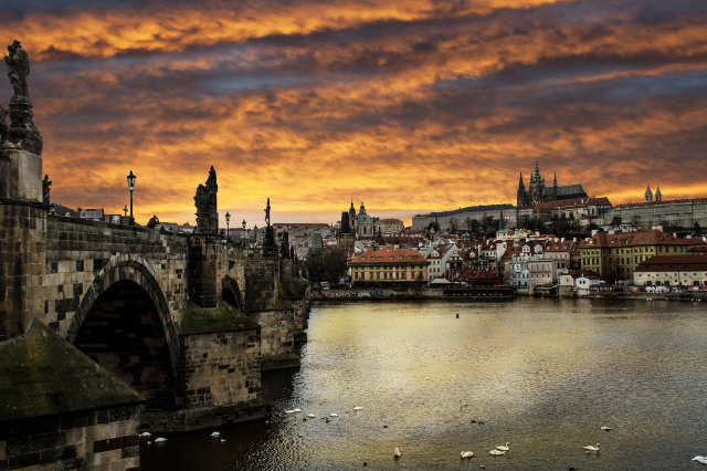 Oferta City Break - Praga, sejur 4 nopti, plecare din Bucuresti (IK)