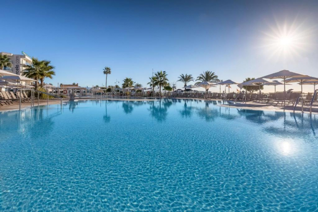 ULTRA LAST MINUTE MALAGA 7 NOPTI CAZARE DEMIPENSIUNE 4****OCCIDENTAL TOREMOLINOS ZBOR DIN OTOPENI CU TAXE INCLUSE