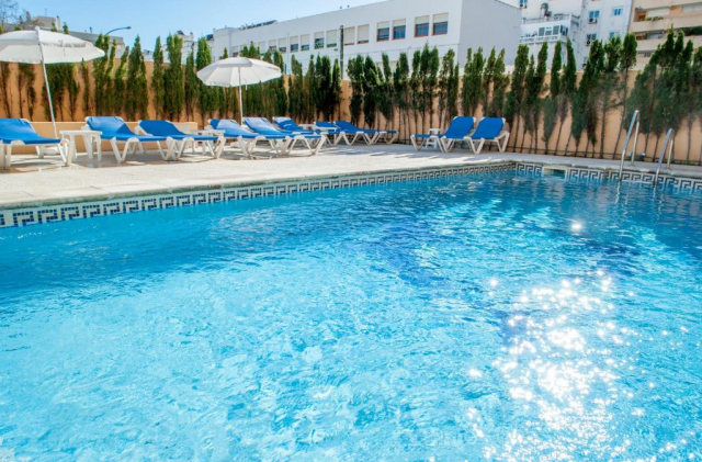 ULTRA LAST MINUTE MARBELLA 9 NOPTI EL FARO ZBOR DIN OTOPENI CU TAXE INCLUSE