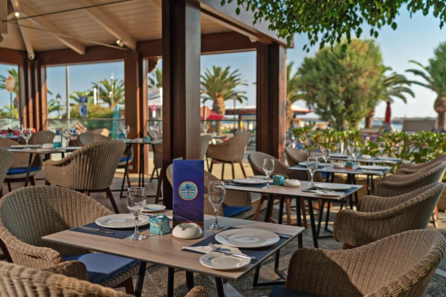 ULTRA LAST MINUTE DELUXE INSULA CRETA 5*****DEMIPENSIUNE KYMA BEACH  ZBOR CHARTER DIN OTOPENI TAXE INCLUSE