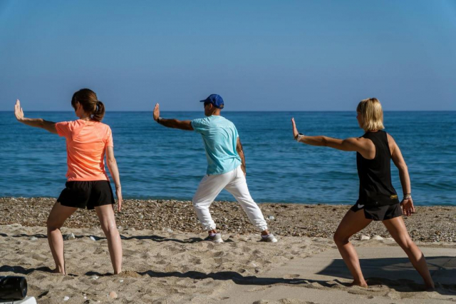 ULTRA LAST MINUTE DELUXE INSULA CRETA 5*****DEMIPENSIUNE AEGEAN PEARL BEACH  ZBOR CHARTER DIN OTOPENI TAXE INCLUSE