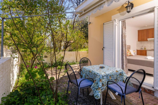 ULTIMELE LOCURI KEFALONIA, AVION DIN BUCURESTI, LA DIMITRIS STUDIOS 3*, LA TARIFUL DE 440 EURO/PERSOANA!