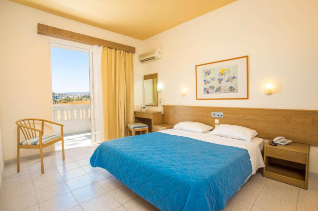 ULTIMELE LOCURI KEFALONIA, AVION DIN BUCURESTI, LA HOTEL IRINNA 3*, LA TARIFUL DE 448 EURO/PERSOANA, MIC DEJUN!