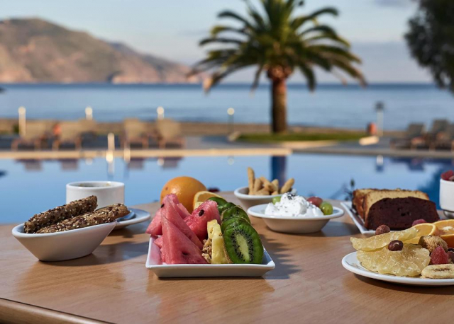 ULTRA LAST MINUTE DELUXE INSULA CRETA 5*****DEMIPENSIUNE PILOT  BEACH ZBOR CHARTER DIN OTOPENI TAXE INCLUSE