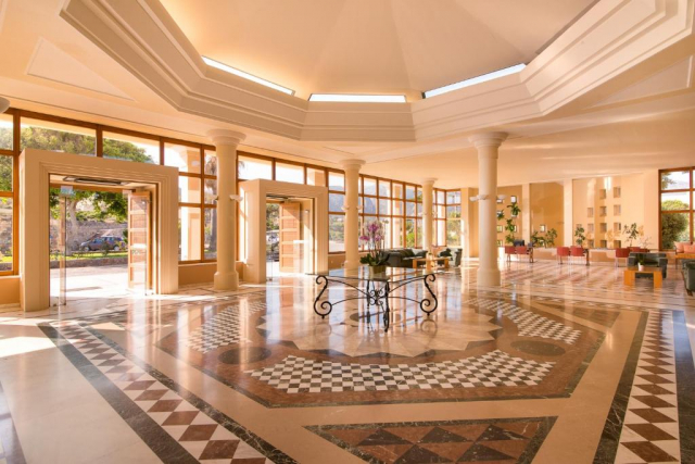 ULTRA LAST MINUTE DELUXE INSULA CRETA 5*****DEMIPENSIUNE KALIMERA KRITI  ZBOR CHARTER DIN OTOPENI TAXE INCLUSE