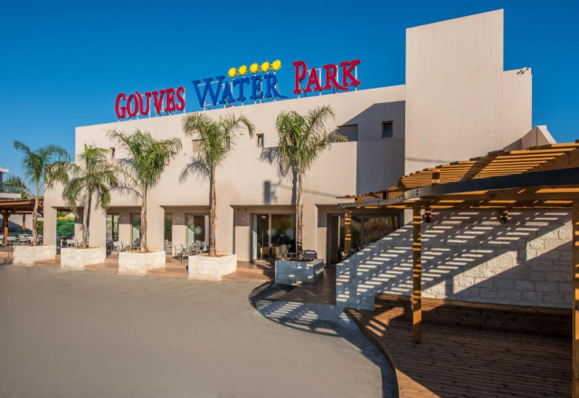 ULTRA LAST MINUTE DELUXE INSULA CRETA 5**** ALL INCLUSIVE GOUVES WATER PARK ZBOR CHARTER DIN OTOPENI TAXE INCLUSE