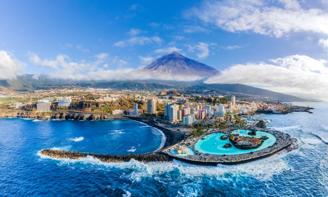 TENERIFE - 7 nopti cazare cu demipensiune + bilet avion Bucuresti + taxe aeroport + transfer = 719 euro/pers