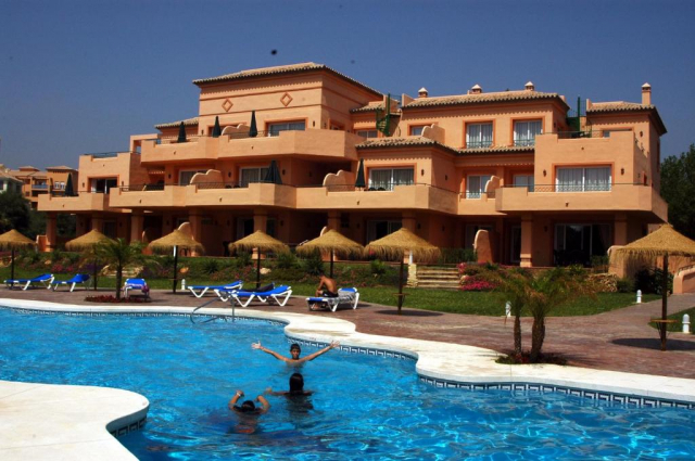 ULTRA LAST MINUTE INSULA CRETA 4**** MARITIMO BEACH  HOTEL ZBOR DIN OTOPENI CU TAXE INCLUSE