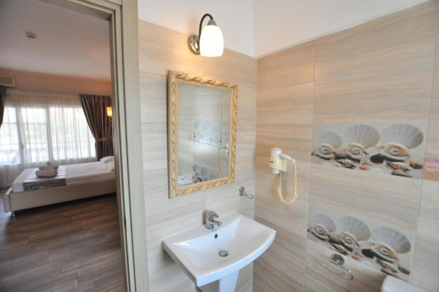 ULTRA LAST MINUTE INSULA CORFU MICHELANGELO RESORT 4****DEMIPENSIUNE  ZBOR DIRECT DIN CLUJ NAPOCA CU TAXE INCLUSE