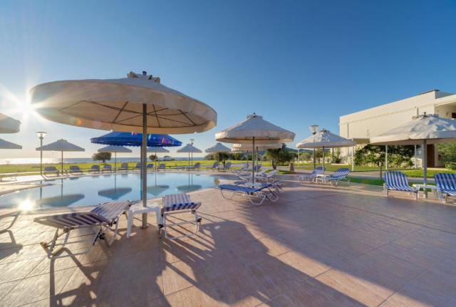 ULTRA LAST MINUTE INSULA RODOS APOLLO BLUE  5***** DEMIPENSIUNE ZBOR DIRECT DIN OTOPENI CU TAXE INCLUSE