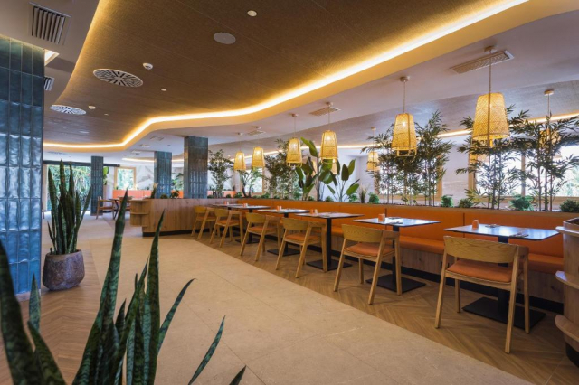 ULTRA LAST MINUTE TENERIFE 5***** DEMIPENSIUNE RADISSON  ADULTS ONLY ZBOR DIRECT DIN OTOPENI CU TOATE TAXELE INCLUSE