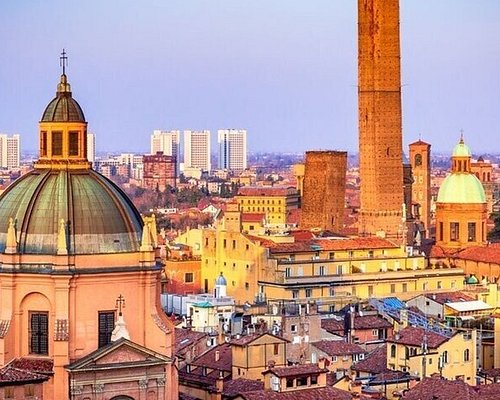 City break in Bologna la doar 270 euro,avion din Bucuresti!!Ultimele locuri
