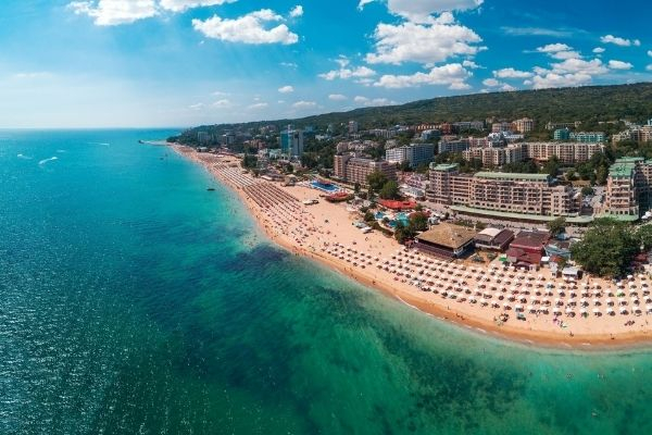 All inclusive vibes: Nisipurile de Aur din Cluj-Napoca - cu autocarul  ⛱️🌞 🌊