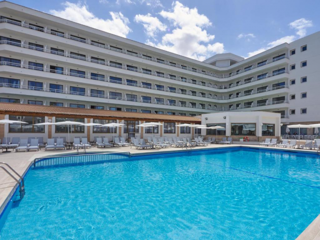 ULTRA LAST MINUTE PALMA DE MALLORCA 4**** DEMIPENSIUNE BQ CAN PICAFORT  ZBOR OTOPENI CU TAXE INCLUSE