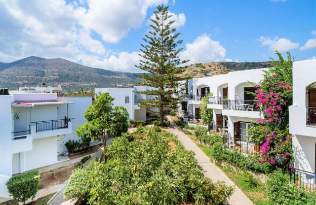 Sejur in Creta: 600 euro cazare 7 nopti cu All inclusive+ transport avion+ toate taxele 