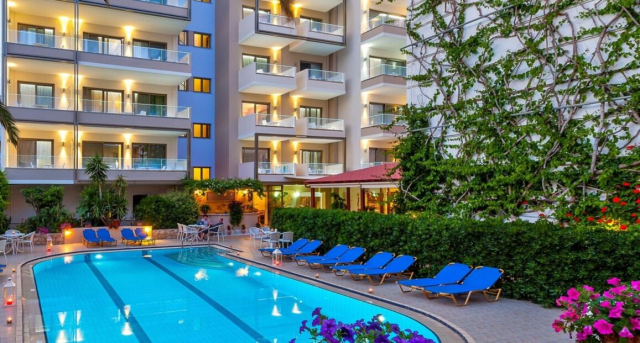 CRETA  573  EURO/PERSOANA PLECARE 08.07  DIN BUCURESTI  -  ILIOS BEACH HOTEL 
