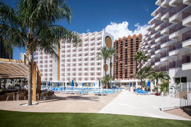 ULTRA LAST MINUTE PE PLAJA BENIDORM 4**** AMBASAOR PLAYA PENSIUNE COMPLETA  ZBOR DIN CLUJ NAPOCA CU TAXE INCLUSE