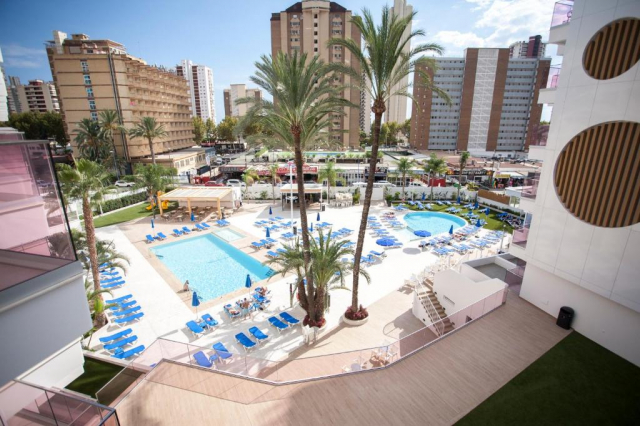 ULTRA LAST MINUTE PE PLAJA BENIDORM 4**** AMBASAOR PLAYA PENSIUNE COMPLETA  ZBOR DIN CLUJ NAPOCA CU TAXE INCLUSE