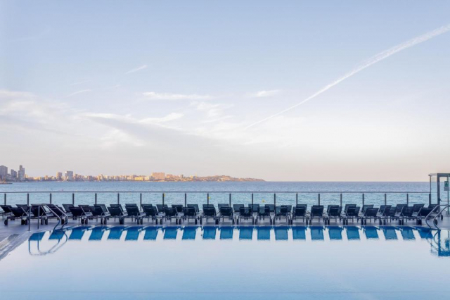 ULTRA LAST MINUTE PE PLAJA BENIDORM 4**** MELIA ALICANTE  DEMIPENSIUNE ZBOR DIN OTOPENI CU TAXE INCLUSE