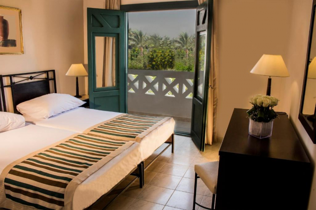 Sejur in Sharm El Sheikh: 360 euro cazare 7 nopti cu All inclusive+ transport avion+ toate taxele