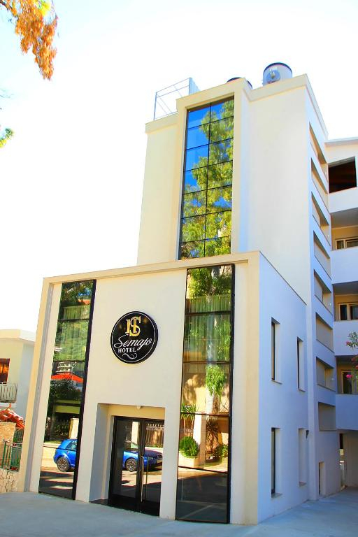 17.06 ALBANIA , Hotel SEMAJO 3*, avion , 7 nopti, pret/ persoana =375Eur
