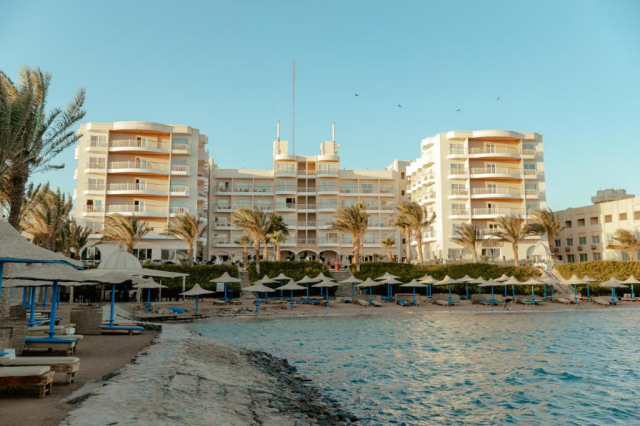 Sejur in Hurghada: 375 euro cazare 7 nopti cu All inclusive+ transport avion+ toate taxele 
