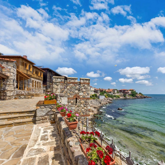 BULGARIA SUNNY BEACH 7 NOPTI ALL INCLUSIVE -TRANSPORT INDIVIDUAL