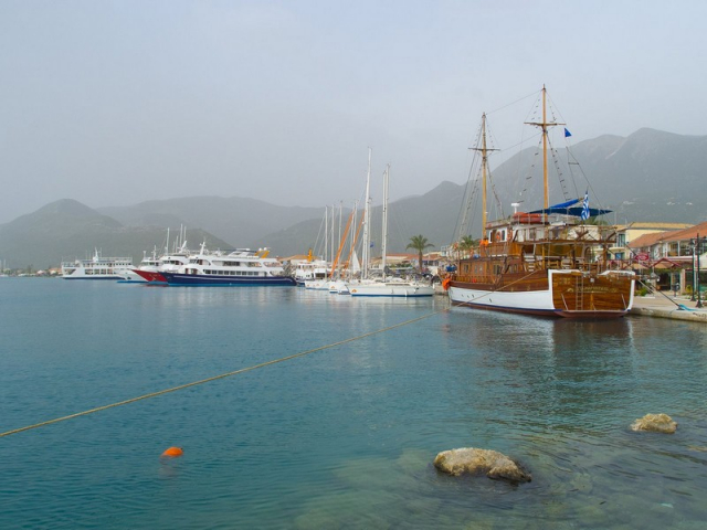03.08 Autocar din Bucuresti, Grecia/Lefkada, Margarita Studio 340 euro/pers/sejur 7 nopti fara masa