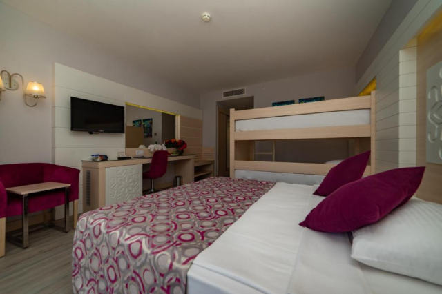 Sejur in Antalya: 575 euro cazare 7 nopti cu Ultra All inclusive+ transport avion+ toate taxele 