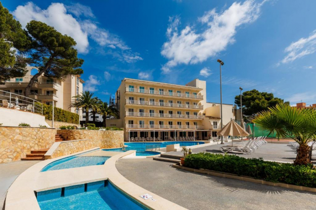 Sejur in Mallorca: 599 euro cazare 7 nopti cu All inclusive+ transport avion+ toate taxele 