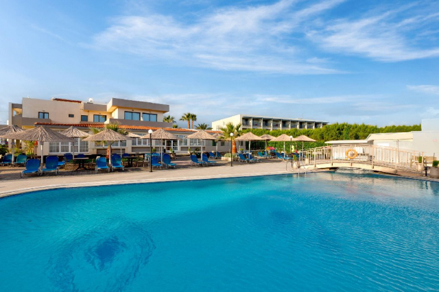 LAST MINUTE INSULA CRETA doar 385 euro / persoana / ALL INCLUSIVE / transport avion plecare 13.06.2026