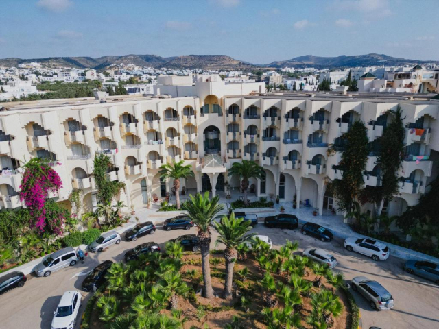 Sejur in Tunisia: 360 euro cazare 7 nopti cu Ultra All inclusive+ transport avion+ toate taxele 