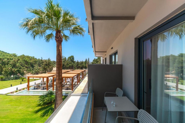 ULTRA LAST MINUTE INSULA CABU  5***** ZBOR DIRECT DIN OTOPENI CU TAXE INCLUSE