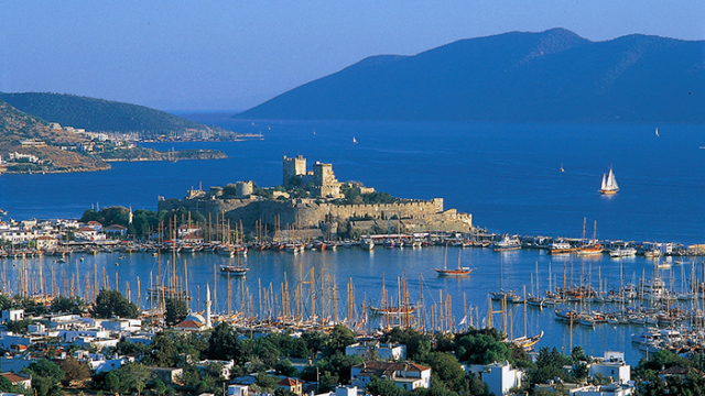KOS - 7 nopti cazare 5* cu all inclusive + bilet avion Bucuresti + taxe aeroport + transfer = 925 euro/pers