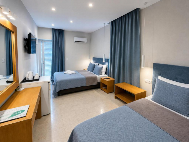 ULTRA LAST MINUTE INSULA CRETA CASTRO  HOTEL 3*** ZBOR CHARTER DIN SIBIU CU TAXE INCLUSE