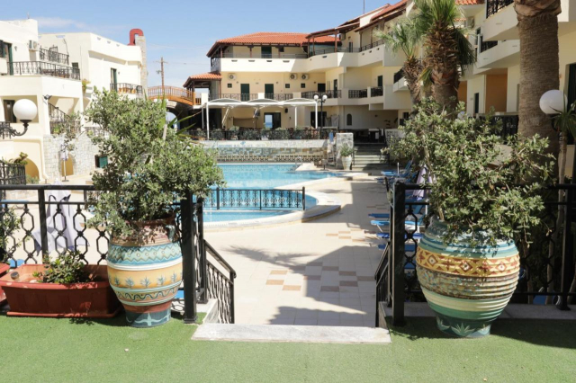 Sejur in Creta: 675 euro cazare 7 nopti cu All inclusive+ transport avion+ toate taxele