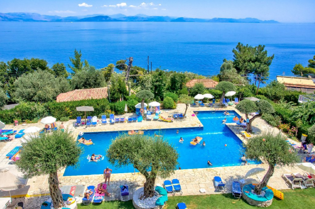  LAST MINUTE INSULA CORFU doar 445 euro / persoana / ALL INCLUSIVE / transport avion plecare 18.06.2026