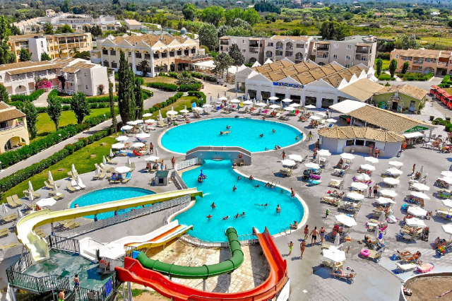 LAST MINUTE INSULA CORFU doar  645 euro / persoana / ALL INCLUSIVE / HOTEL 5* / transport avion plecare 18.06.2026