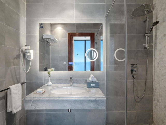 05.07 Egipt , El Alamein , 7 nopti cu zbor direct din Bucuresti . 5***** cu all incluisve = 775 € , taxe incluse
