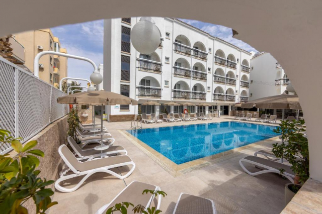 ULTIMELE LOCURI PLAJA CIPRU 2** CACTUS HOTEL ZBOR DIRECT DIN CLUJ NAPOCA CU TAXE INCLUSE
