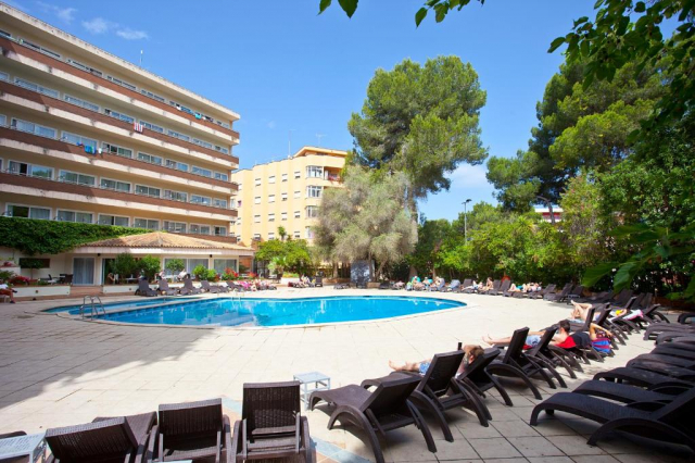 ULTRA LAST MINUTE PLAJA MALLORCA 4**** IPANEMA PARK ZBOR DIN OTOPENI CU TAXE INCLUSE