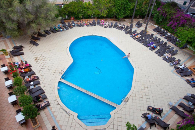 ULTRA LAST MINUTE PLAJA MALLORCA 4**** IPANEMA PARK ZBOR DIN OTOPENI CU TAXE INCLUSE