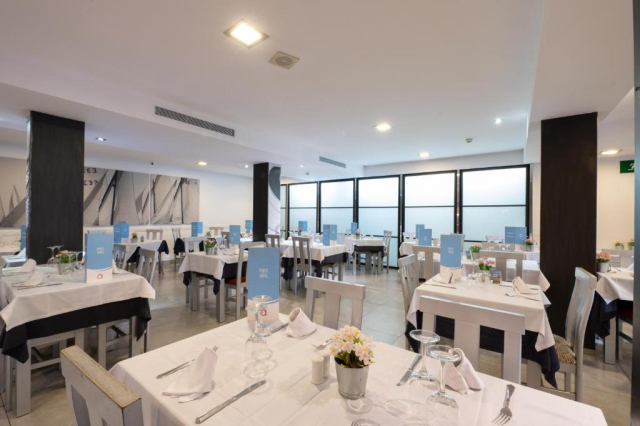 ULTRA LAST MINUTE PALMA DE MALLORCA 4**** NAUTIC SPA ZBOR OTOPENI CU TAXE INCLUSE