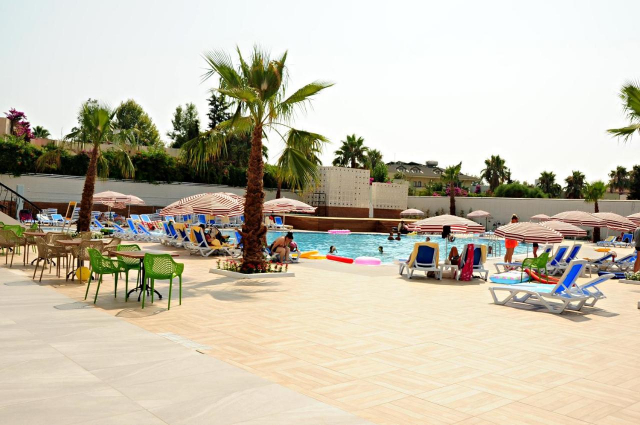 ULTIMELE LOCURI ANTALYA, AVION DIN TG-MURES, LA HOTEL ORFEUS QUEEN 4*, LA TARIFUL DE 680 EURO/PERSOANA, AI!