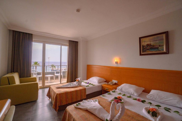 ULTIMELE LOCURI ANTALYA, AVION DIN BUCURESTI, LA HOTEL SENZA GRAND SANTANA 5*, LA TARIFUL DE 780 EURO/PERSOANA, UAI!