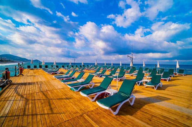 ULTIMELE LOCURI ANTALYA, AVION DIN BUCURESTI, LA HOTEL SENZA GRAND SANTANA 5*, LA TARIFUL DE 780 EURO/PERSOANA, UAI!